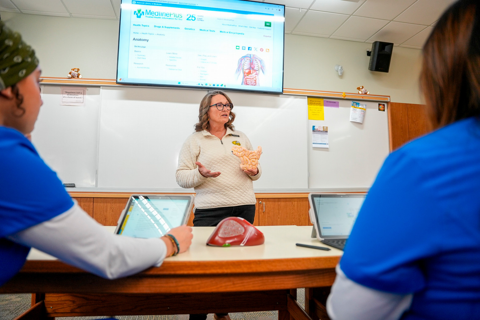 medical assistant student with instructor kara mahannah